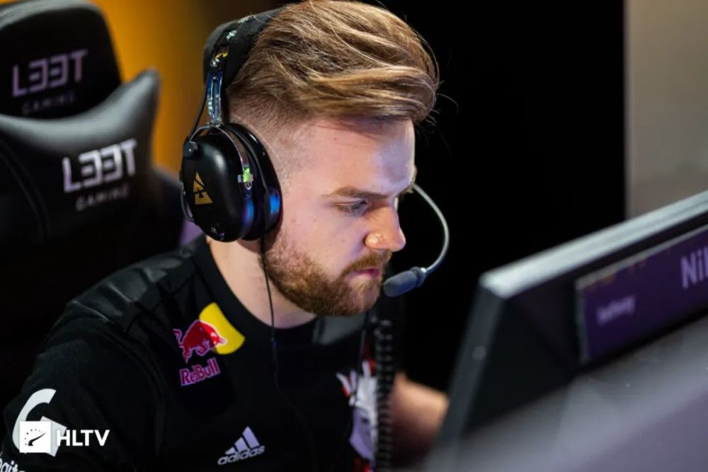 尼克斯在火 尼克斯在火