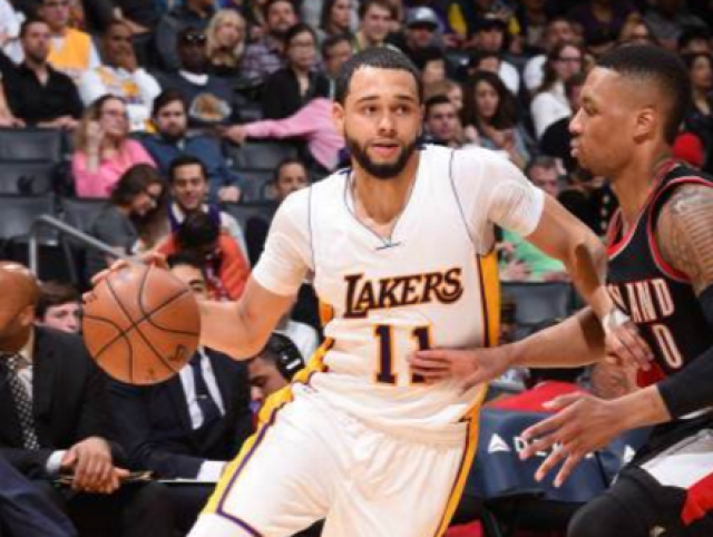 要么给三分 要么给三分