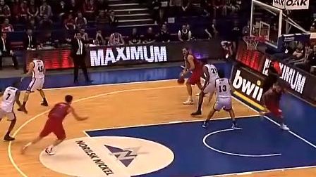 以伊尼亚基 以伊尼亚基